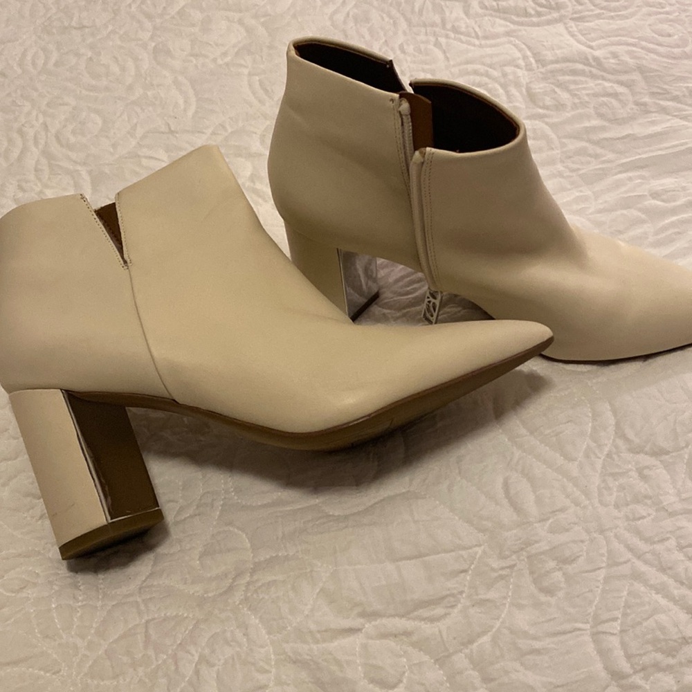 Franco Sarto - Off White Ankle Boots